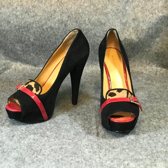 Nine West Women's Black Leather Front Red Strap Leopard Open Toe Heel Shoes - Picture 5 of 12